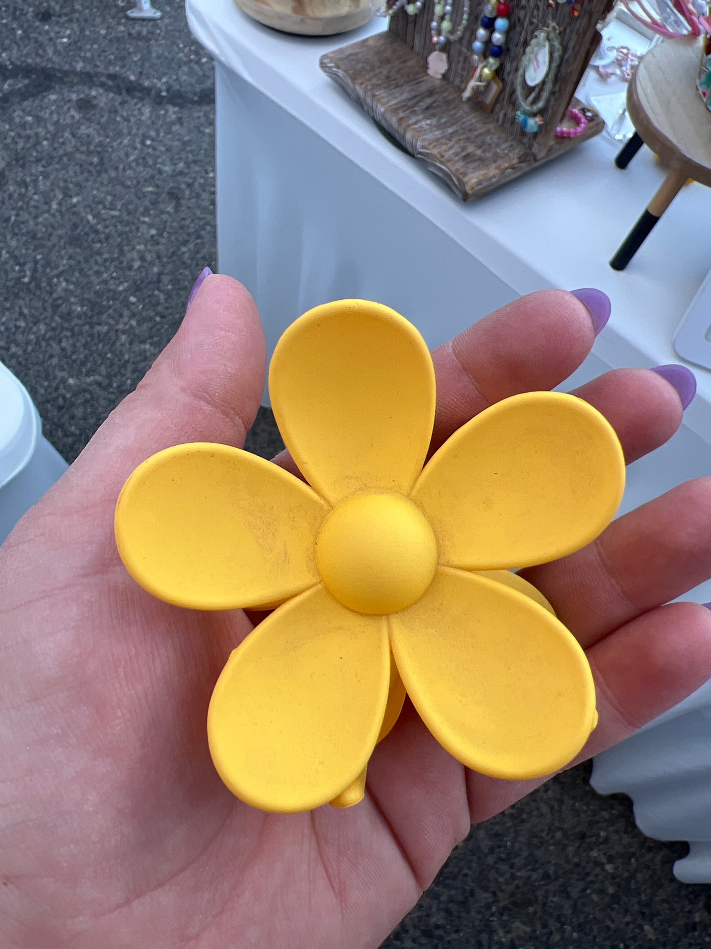 Hair Claw $5